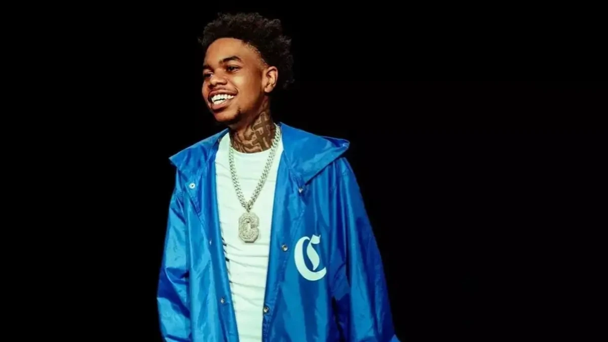 Lil Poppa performing live during a hip-hop concert before his death at age 25