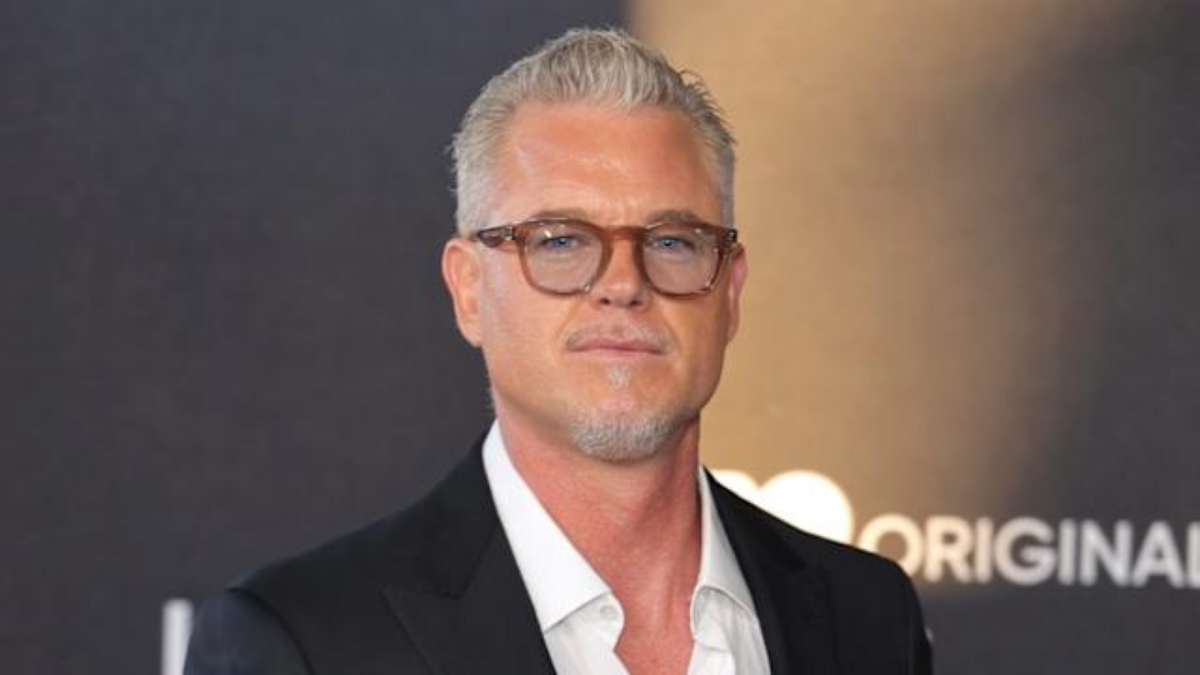 Eric Dane smiling on the red carpet, known for Grey’s Anatomy and Euphoria, 2026