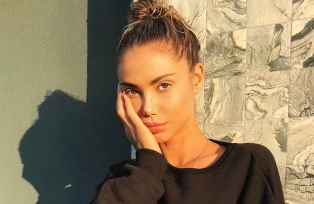Australian model Sahara Ray, who dies at 34.